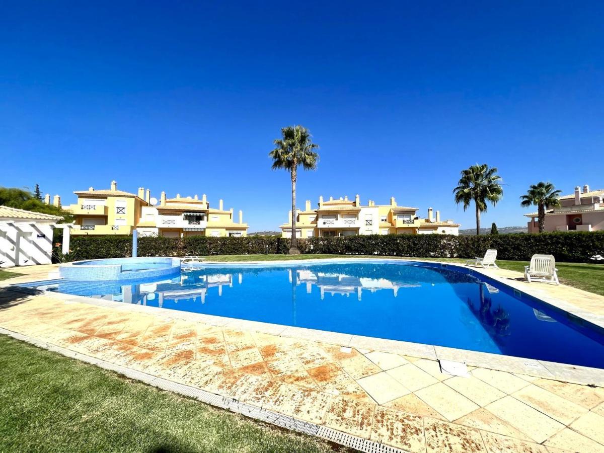Albufeira Valley 1 With Pool By Homing Kültér fotó